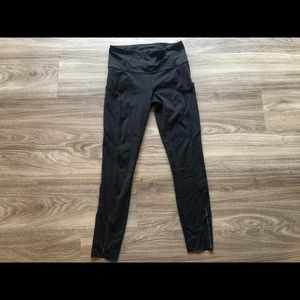 Fast and free lululemon leggings